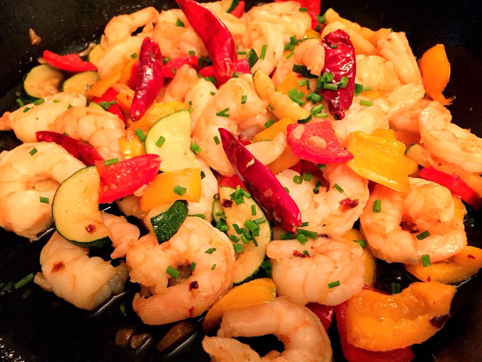 STIR-FRIED SHRIMP AND VEGGIES | Let's Cook Some Food