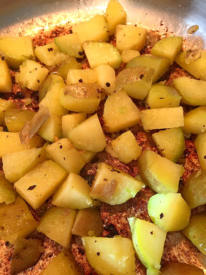 ITALIAN SAUSAGE POTATO HASH - Let's Cook Some Food