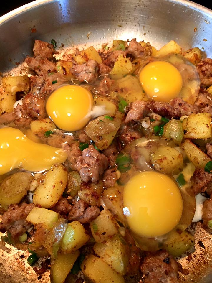 ITALIAN SAUSAGE POTATO HASH - Let's Cook Some Food
